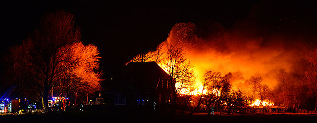 2014/273/GB 20141222 002 Grote brand Groeneweg Halfweg.jpg